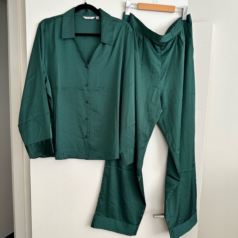 La Vie En Rose Green pajamas - Picture 11 of 14